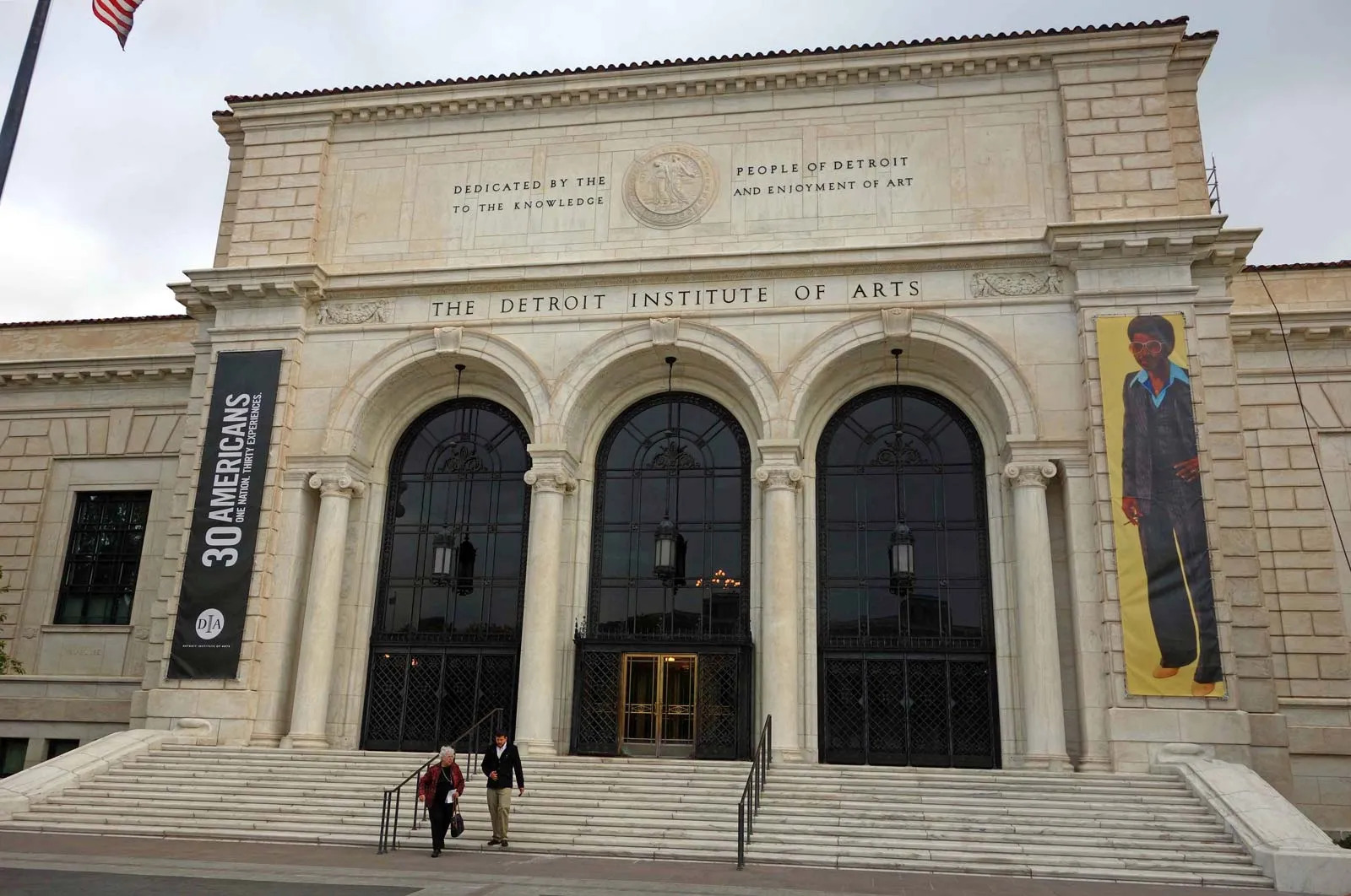 The Detroit Institute of Arts frontage during the day